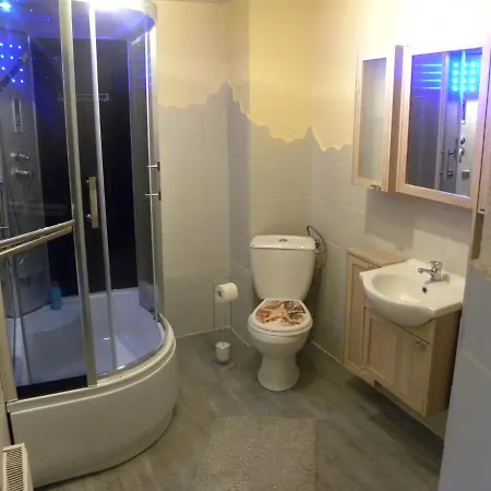 Apartament Z Ogrodem Szczytna Exterior foto