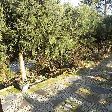 Apartament Z Ogrodem Szczytna Exterior foto